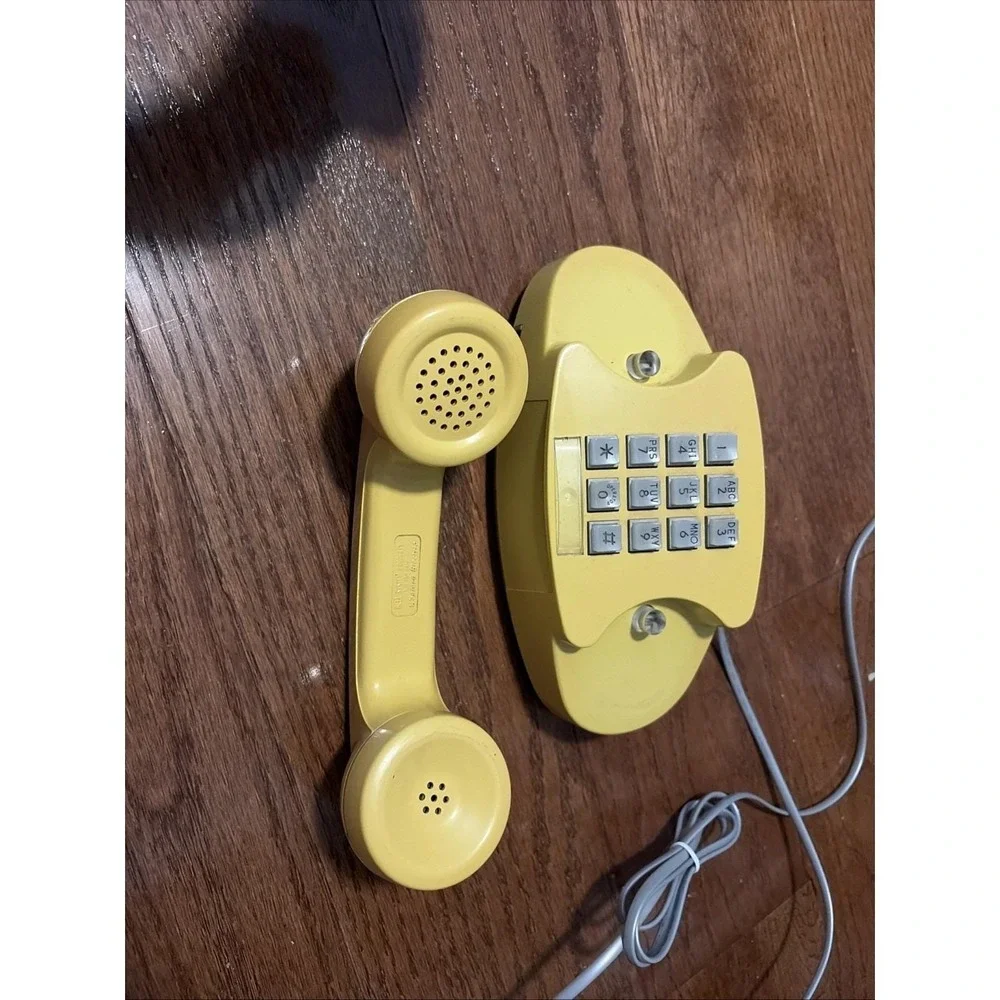 Western Electric Princess Telephone 2702B Yellow Push Button Vintage 1976 Retro